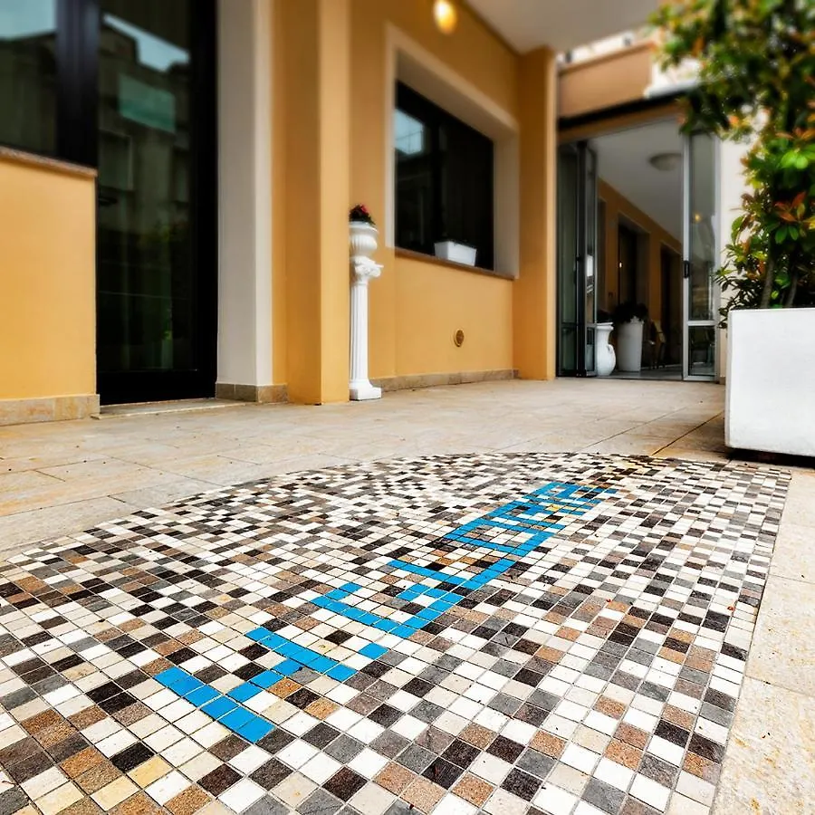 ** Hotel Albergo Gloria Bellaria-Igea Marina Italy